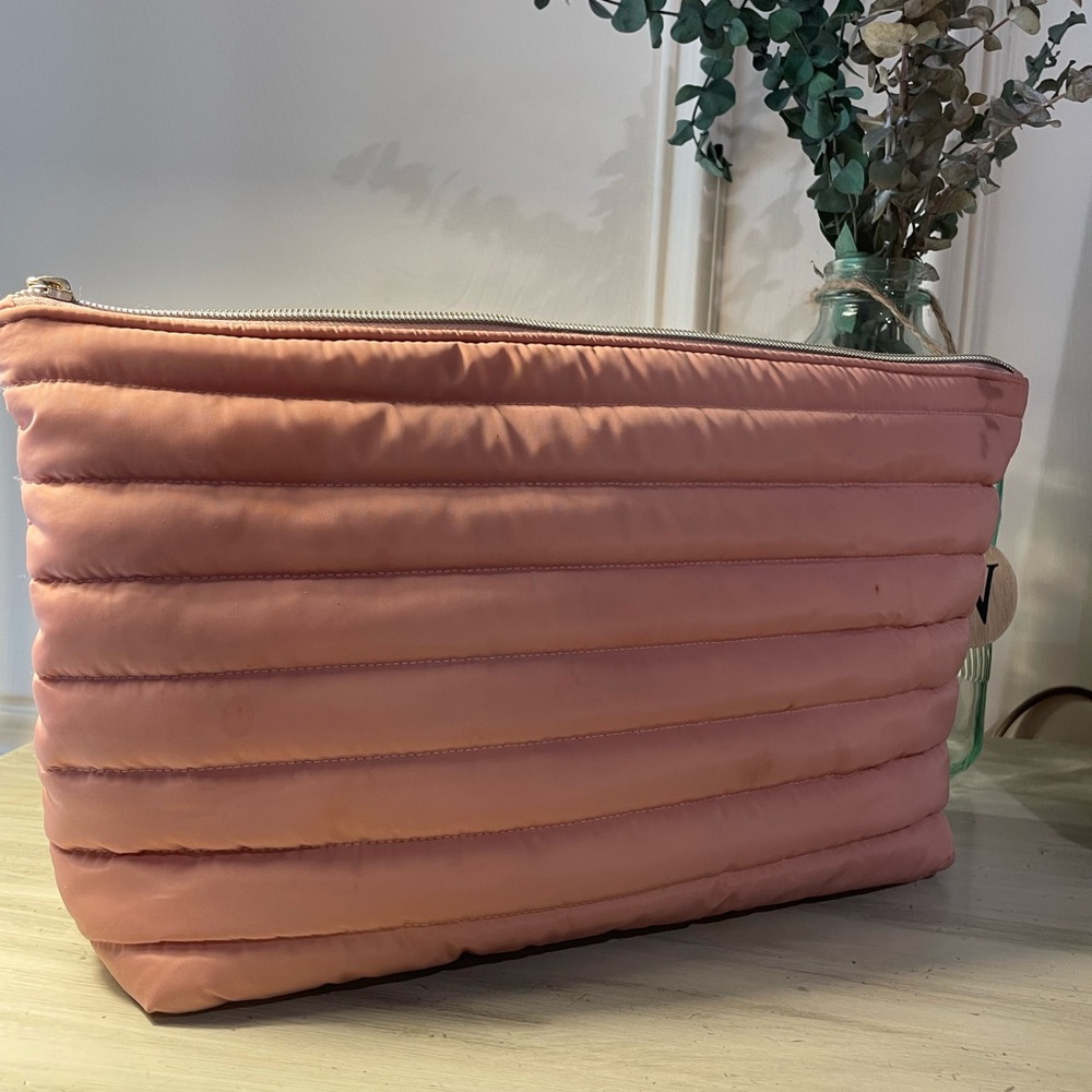 Sonia Kashuk Blush Makeup Bag
